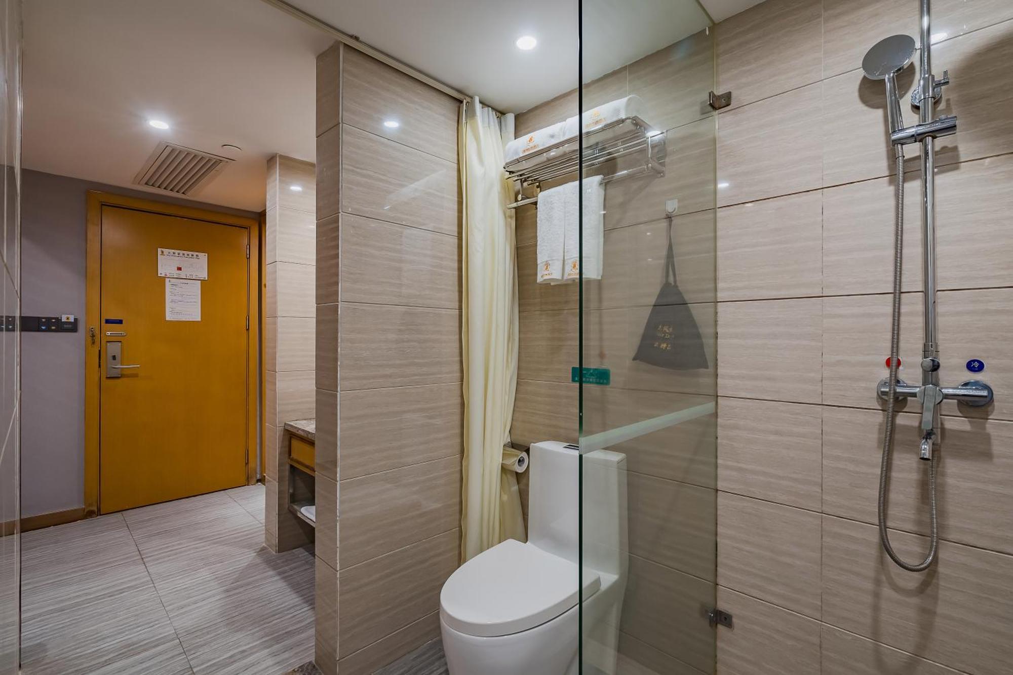 Super 8 Hotel Select Guangzhou Railway Station Xicun Subway Station المظهر الخارجي الصورة